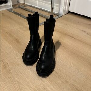F21 Women's Black Lug Booties